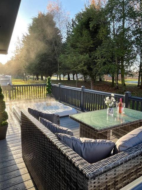 Hottub and decking at Malton Grange